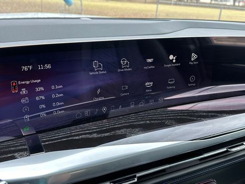 New 2025 Cadillac Escalade IQ Sport 1 w/ LPO, ONYX Package image 40