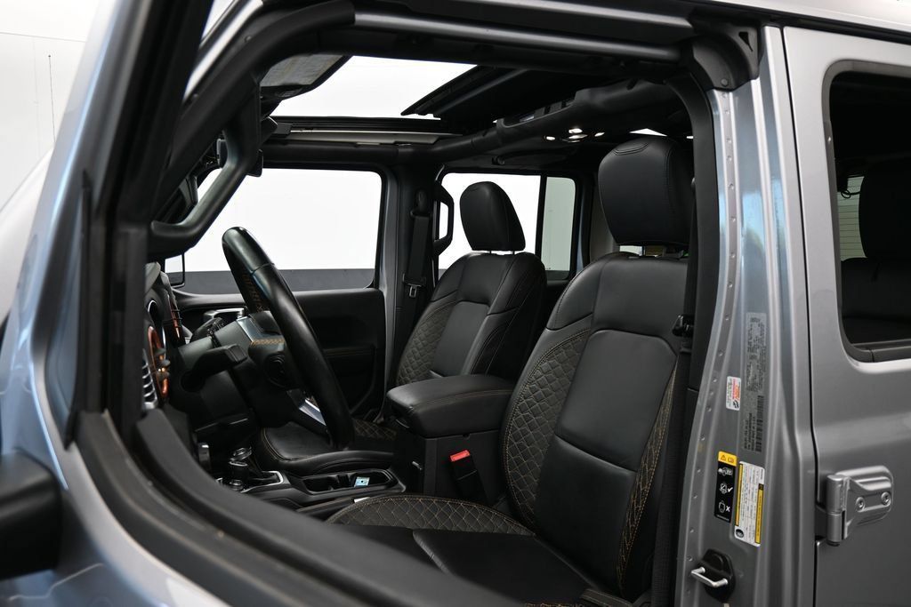 Used 2021 Jeep Wrangler Unlimited Sahara AWD/4WD image 10