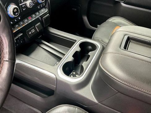 Used 2019 GMC Sierra 1500 AT4 w/ AT4 Premium Package AWD/4WD image 16