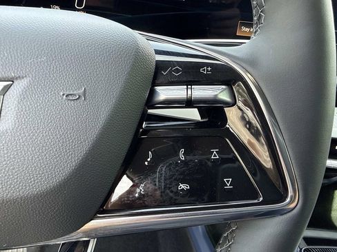 New 2026 Cadillac Optiq Luxury 2 RWD image 29