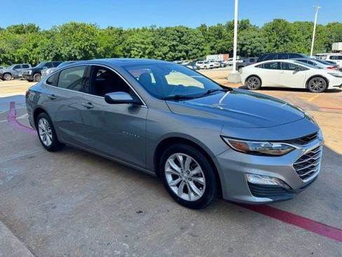 Used 2024 Chevrolet Malibu LT FWD image 3