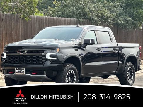 Used 2023 Chevrolet Silverado 1500 ZR2 w/ Technology Package AWD/4WD image 8