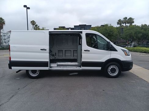 Used 2020 Ford Transit 150 Low Roof RWD image 9