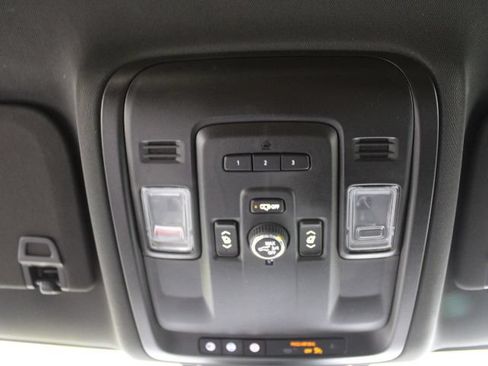 Used 2024 Chevrolet Tahoe LT w/ Luxury Package AWD/4WD image 43