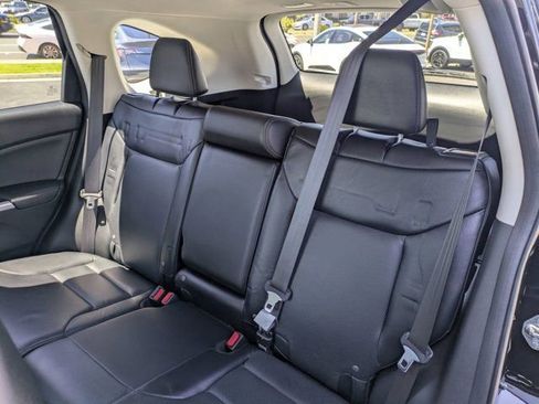 Used 2016 Honda CR-V Touring image 31