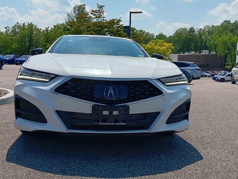 Used 2022 Acura TLX w/ Technology Package FWD image 8