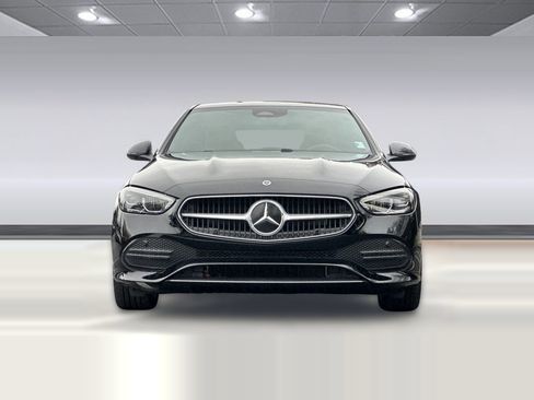 Used 2025 Mercedes-Benz C 300 Sedan image 5