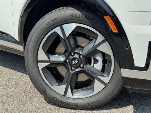 Used 2026 Hyundai Palisade Limited image 6