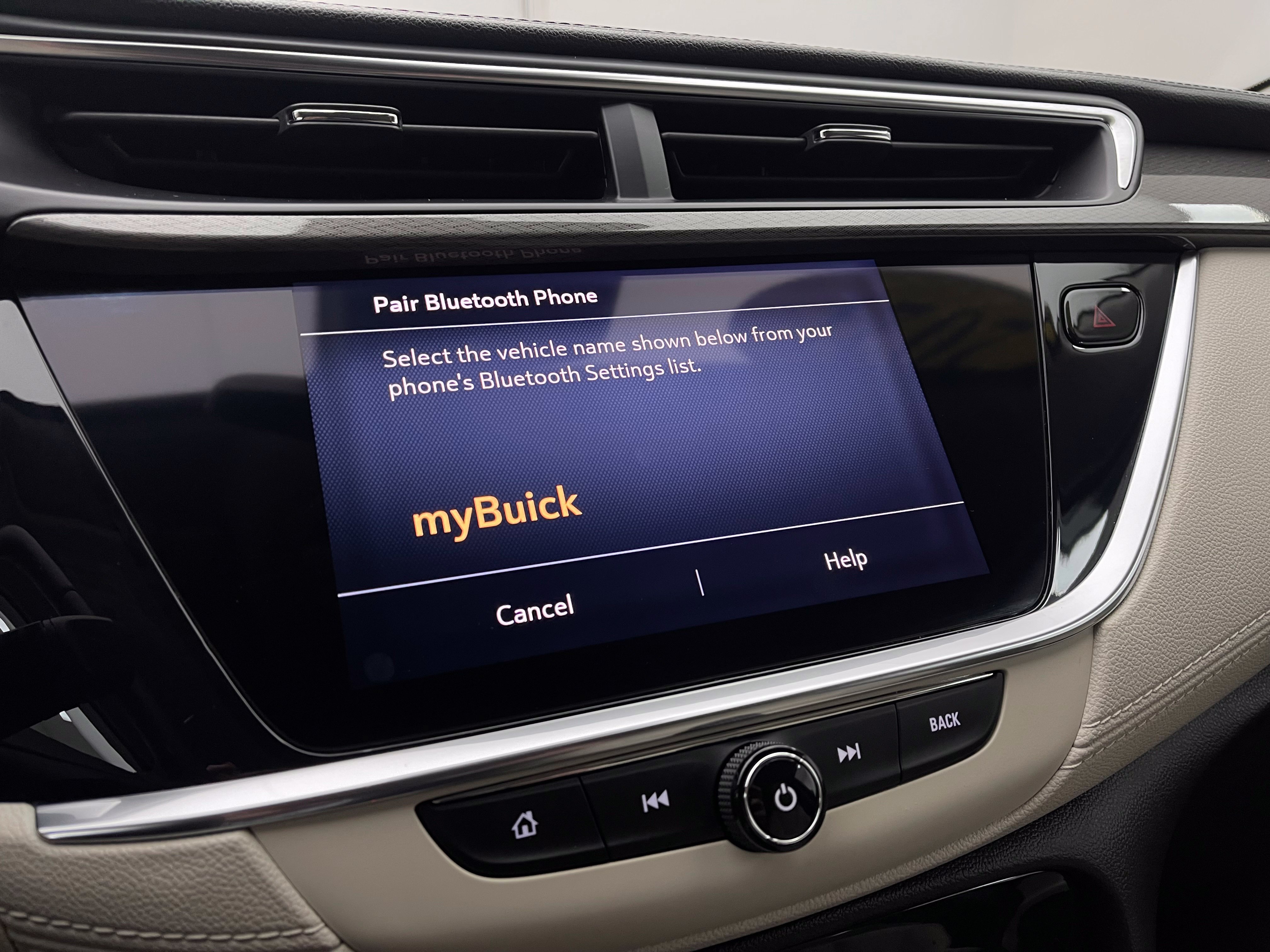 Used 2021 Buick Encore GX Select w/ Advanced Technology Package AWD/4WD image 26