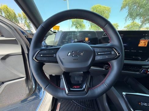 Used 2025 Chevrolet Equinox RS w/ Safety and Technology Package AWD/4WD image 20