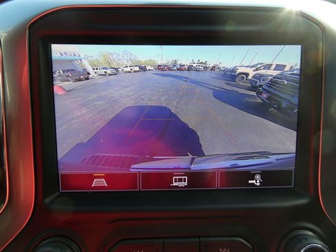 Certified 2022 Chevrolet Silverado 1500 LTZ w/ LTZ Convenience Package II image 35