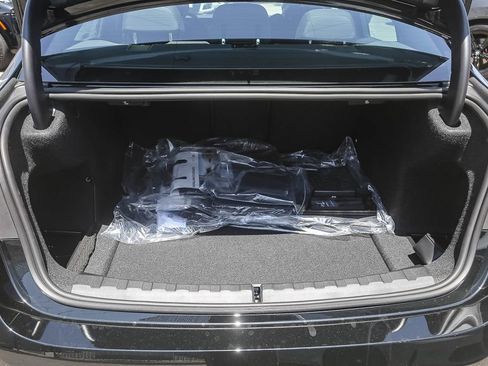 New 2026 BMW 330i Sedan w/ Parking Assistance Package RWD image 21