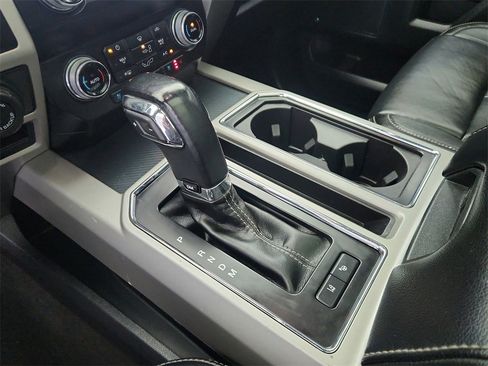 Used 2020 Ford F150 Lariat w/ Equipment Group 502A Luxury image 16