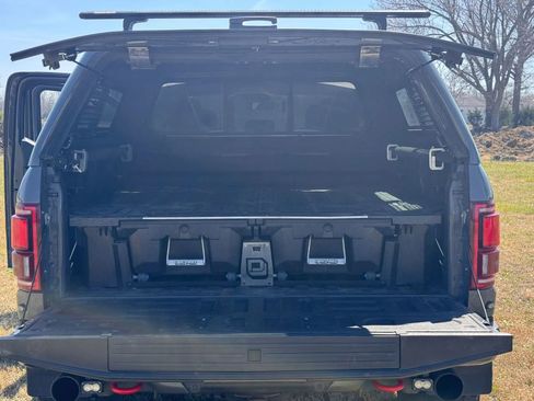 Used 2020 Ford F150 Raptor w/ Equipment Group 802A Luxury image 17