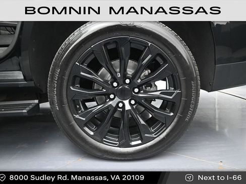 Used 2022 GMC Yukon Denali AWD/4WD image 14