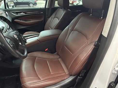 Used 2021 Buick Enclave Avenir w/ Avenir Technology Package image 27