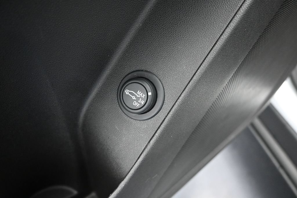 Used 2024 Ford Edge Titanium AWD/4WD image 15