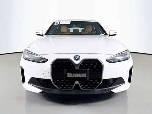 Certified 2023 BMW i4 eDrive40 w/ Premium Package image 2