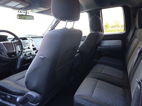 Used 2012 Ford F150 XLT w/ XLT Custom Pkg image 11