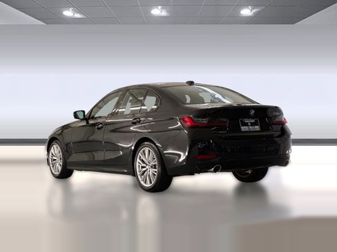 Used 2023 BMW 330i Sedan w/ Parking Assistance Package image 3