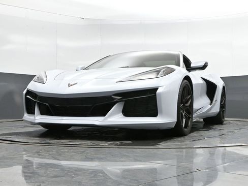 Used 2024 Chevrolet Corvette Z06 w/ Battery Protection Package RWD image 43