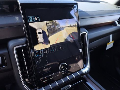 New 2026 GMC Yukon Denali w/ Advanced Technology Package AWD/4WD image 15