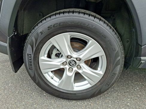 Used 2019 Toyota RAV4 XLE w/ All Weather Liner Package AWD/4WD image 12