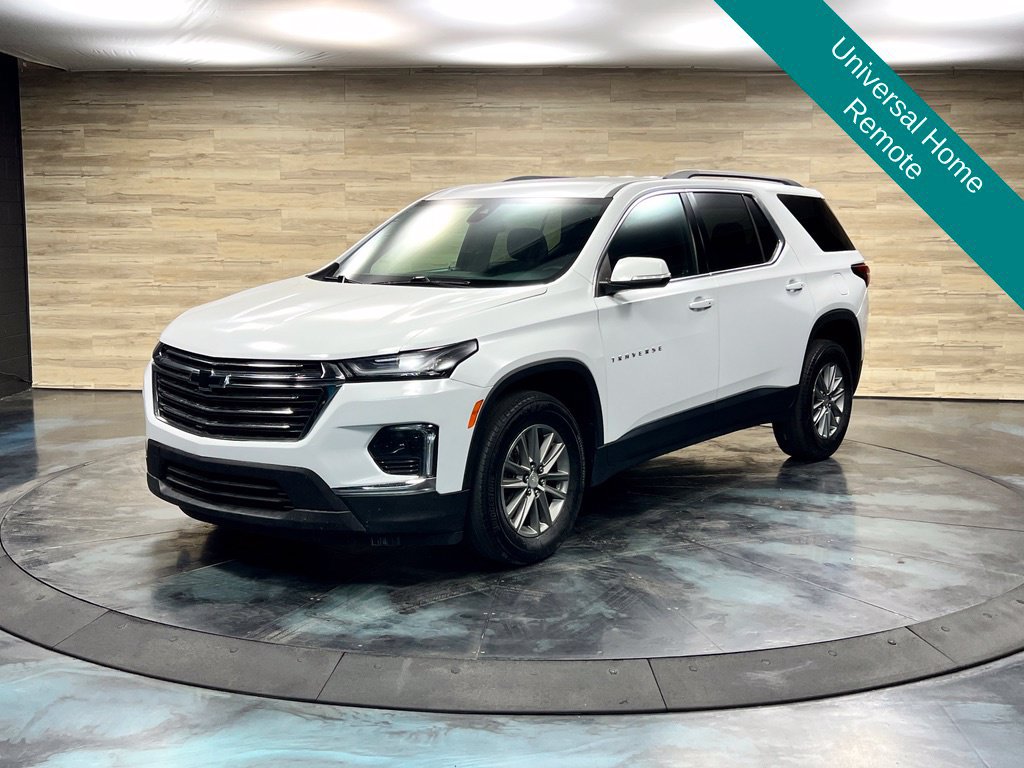 Used 2023 Chevrolet Traverse LT FWD image 9