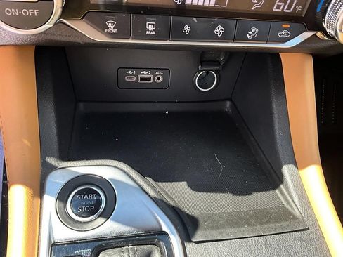 Used 2022 Nissan Sentra SV w/ SV Premium Package FWD image 21