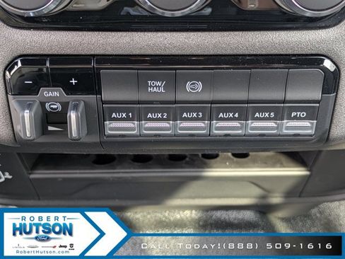 New 2026 RAM 3500 Tradesman AWD/4WD image 20