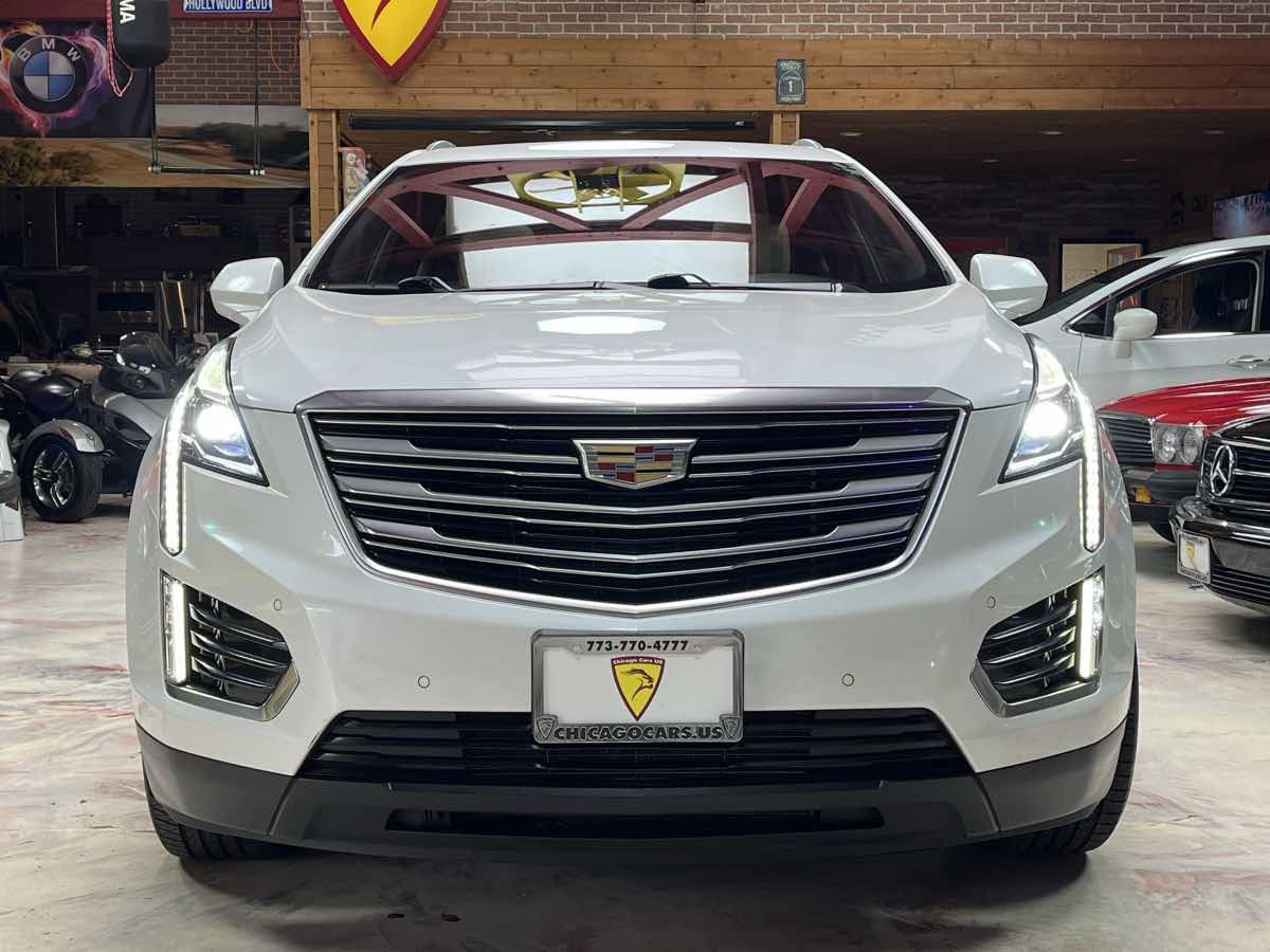 Used 2018 Cadillac XT5 Premium Luxury w/ LPO, Wheel Lock Package AWD/4WD image 7