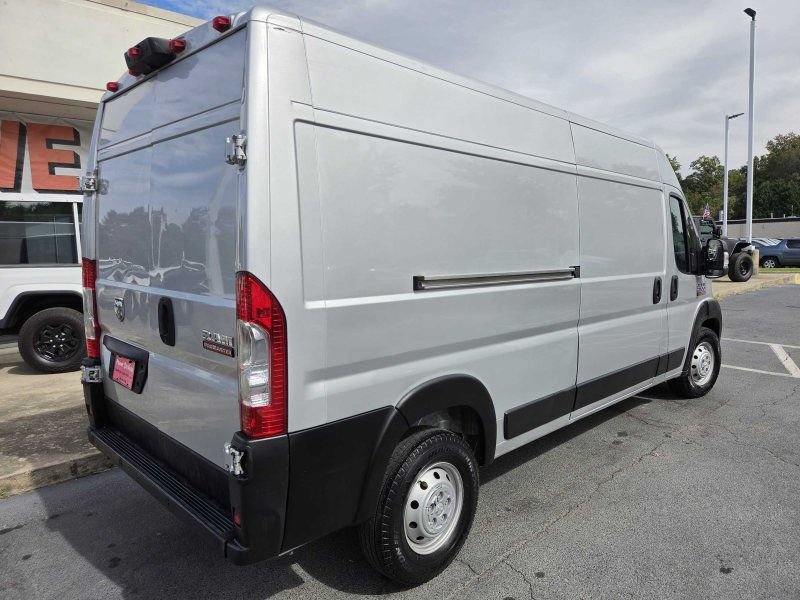 Used 2019 RAM ProMaster 2500 w/ Interior Convenience Group FWD image 4