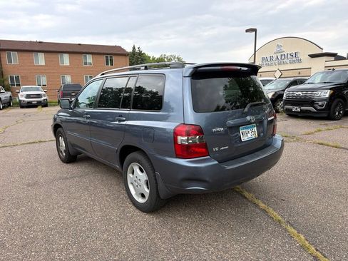Used 2005 Toyota Highlander Limited w/ Leather Trim Pkg AWD/4WD image 7