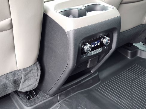 New 2026 GMC Acadia Elevation w/ Elevation Premium Package image 34