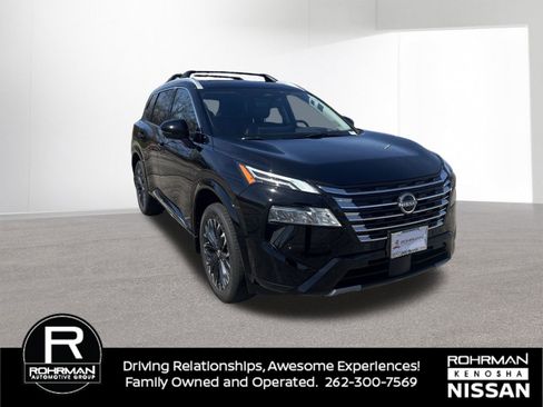 Used 2025 Nissan Rogue Platinum w/ Platinum Premium Package AWD/4WD image 3