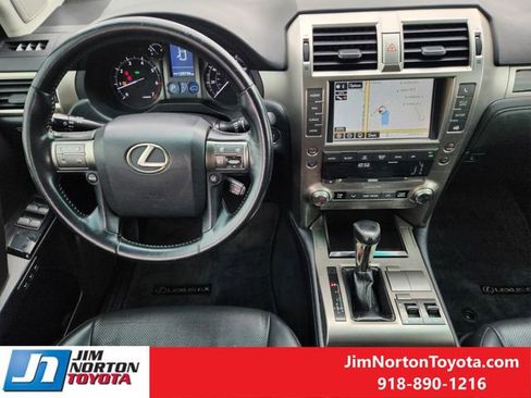 Used 2016 Lexus GX 460 w/ Navigation Package AWD/4WD image 28
