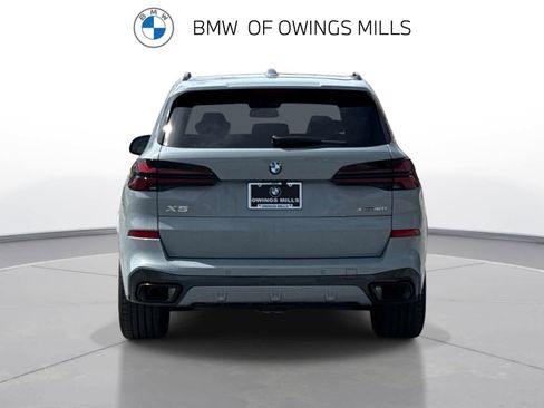 New 2026 BMW X5 xDrive40i w/ M Sport Package AWD/4WD image 7
