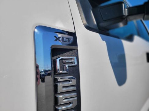 Used 2022 Ford F250 XLT AWD/4WD image 16