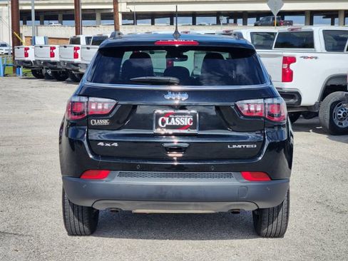 Used 2025 Jeep Compass Limited image 6