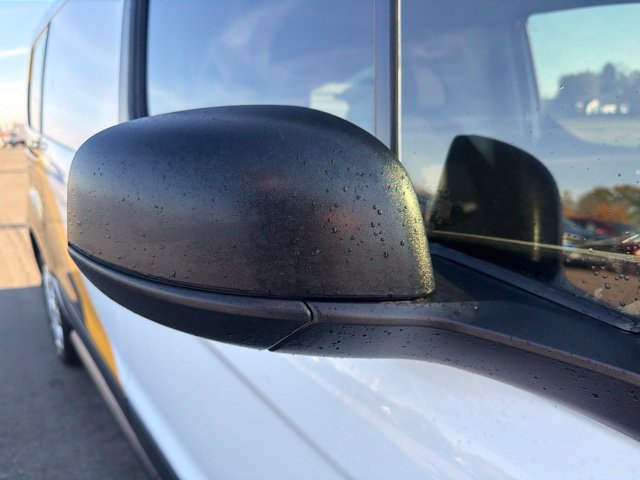 Used 2023 Ford Transit Connect XL FWD image 5