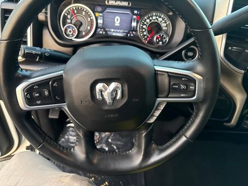 Used 2024 RAM 2500 Laramie AWD/4WD image 15