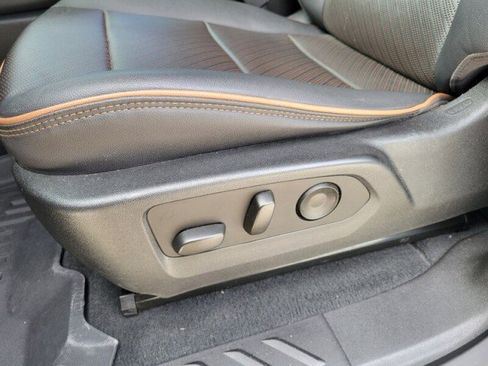 Used 2023 GMC Canyon AT4 w/ AT4 Premium Package image 24