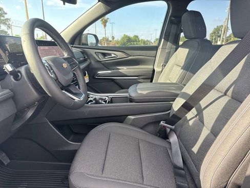 New 2026 Chevrolet Traverse LT image 15