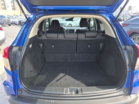 Used 2021 Honda HR-V EX image 27