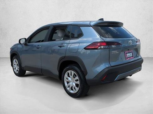 Certified 2026 Toyota Corolla Cross L FWD image 8