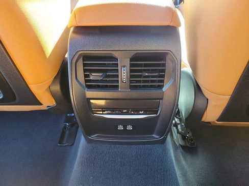 Used 2023 BMW i4 eDrive35 w/ Premium Package RWD image 13