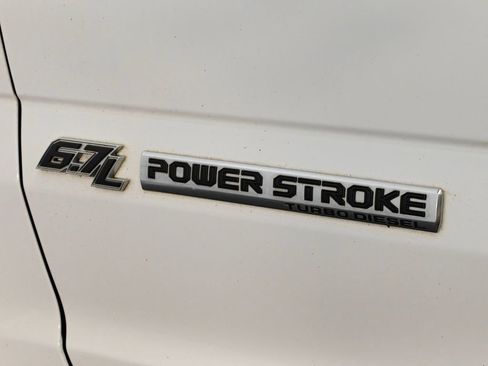 Used 2019 Ford F250 XL w/ Power Equipment Group AWD/4WD image 50