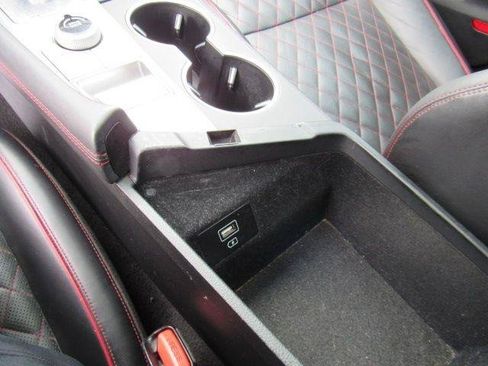 Used 2021 Genesis G70 3.3T w/ Sport Package AWD/4WD image 33