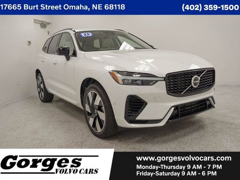 Certified 2025 Volvo XC60 T8 Plus w/ Climate Package AWD/4WD image 1
