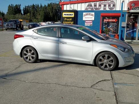 Used 2013 Hyundai Elantra Limited w/ Technology Pkg image 1